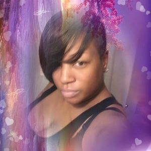 Meet your Posher, Angie